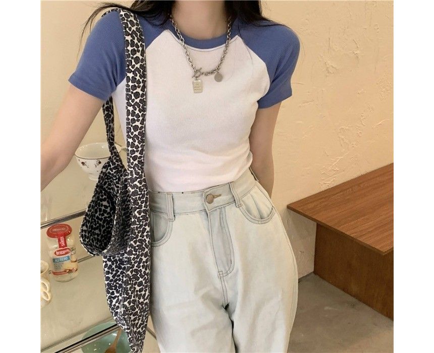 Short-Sleeve T-Shirt Raglan