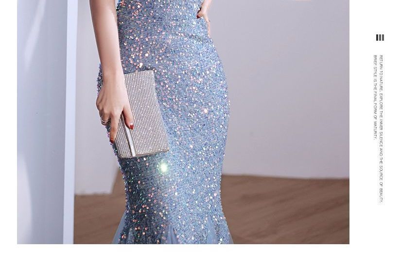 V-Neck Glitter Mermaid  Evening Gown