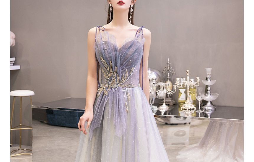 Spaghetti Strap Sweetheart Neckline Rhinestone Gradient Mesh A-Line Evening Gown