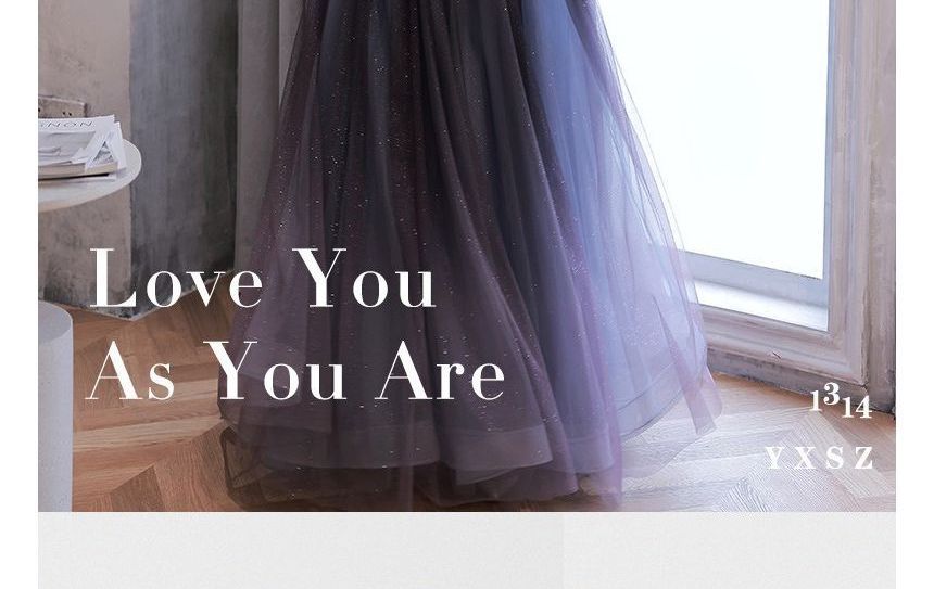 Robe de soirée trapèze en maille pailletée à manches bouffantes et nœud