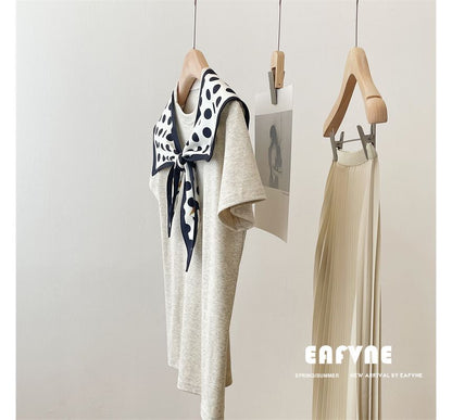 Collar Decorative Print