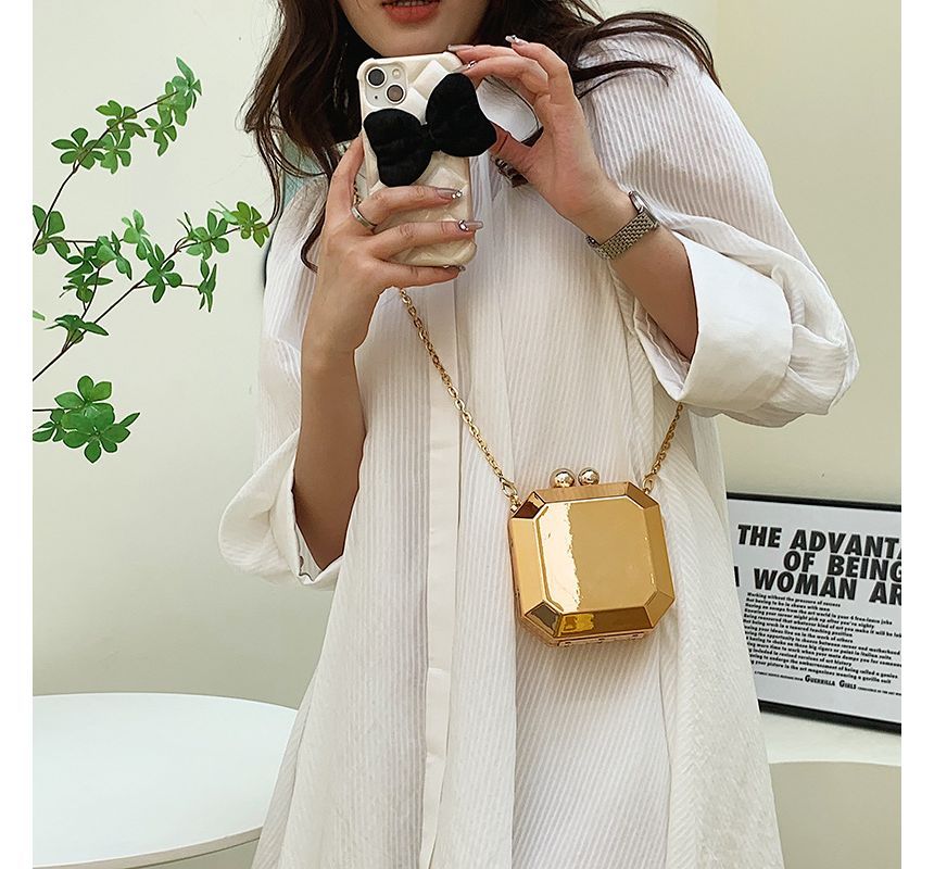 Crossbody Strap Geometric Bag Chain