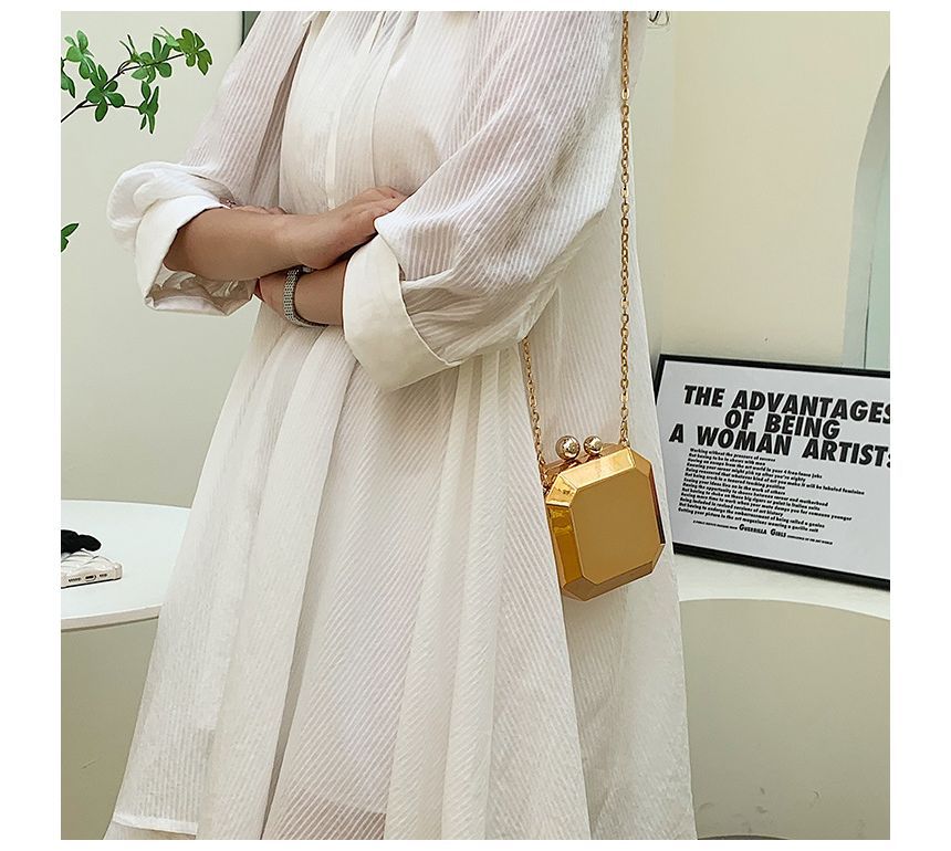 Crossbody Strap Geometric Bag Chain