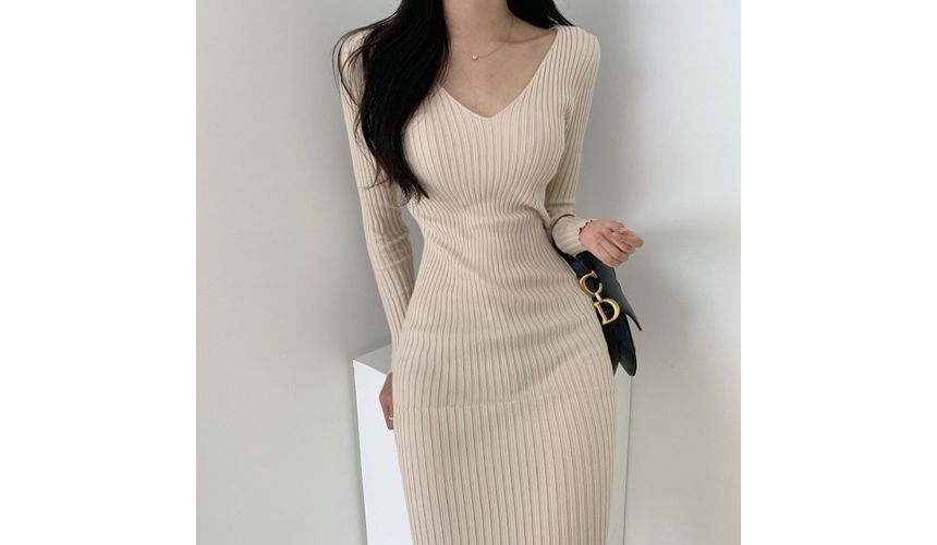 Long-Sleeve Plain Knit Sheath Dress