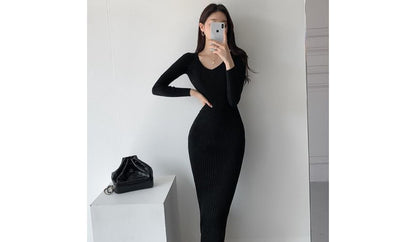 Long-Sleeve Plain Knit Sheath Dress