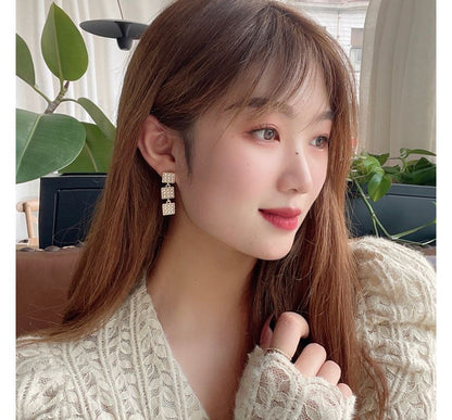 Alloy Pearl Earring Dangle Square Faux