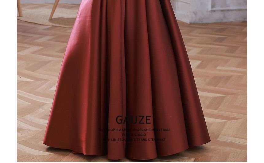 Puff-Sleeve Mesh Panel Plain A-Line Evening Gown