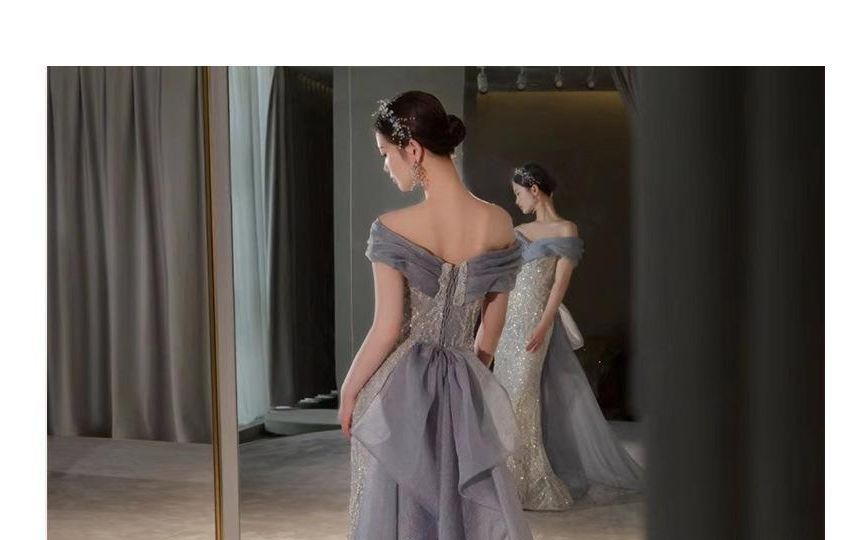 Mermaid Off-Shoulder Paneled Lace Gown Evening