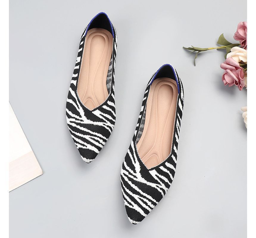 Knit Flats Pointy-Toe