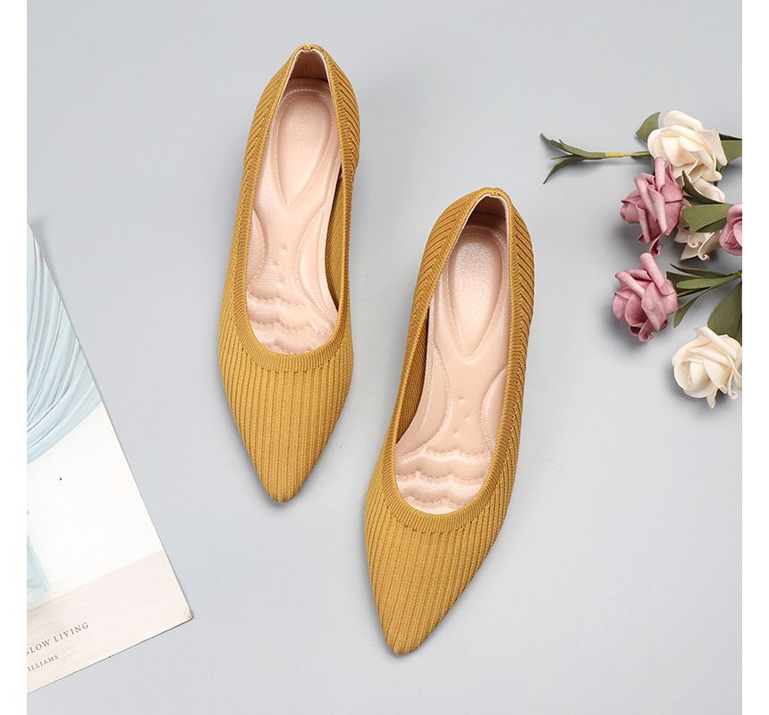 Heel Pumps Pointy-Toe Knit Wedge