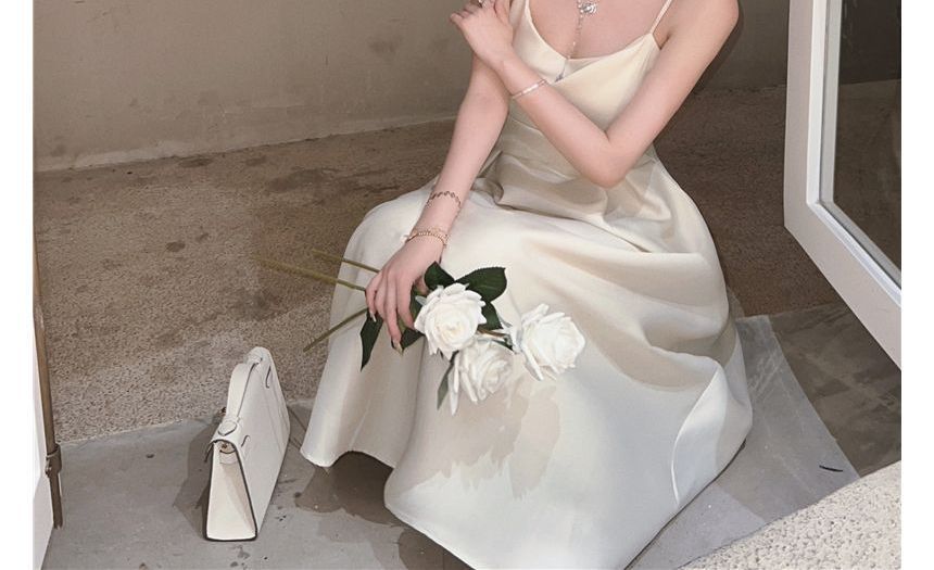 Spaghetti Plain Strap Midi Dress Slim-Fit