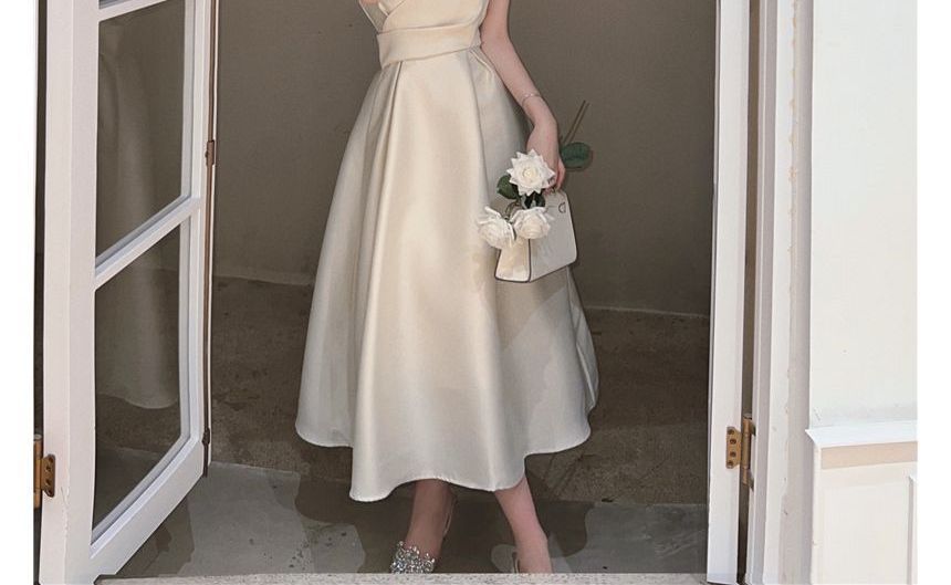 Spaghetti Plain Strap Midi Dress Slim-Fit