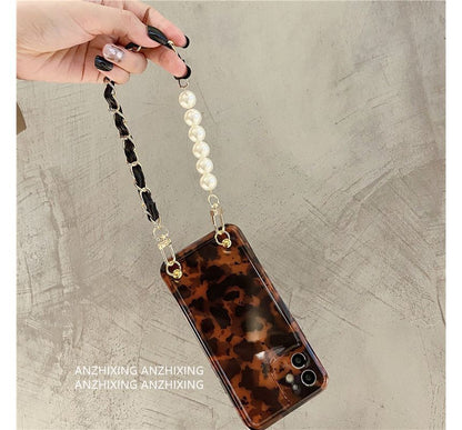 Pearl Case Faux Phone Print Leopard Chain