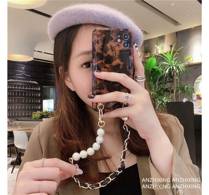 Pearl Case Faux Phone Print Leopard Chain
