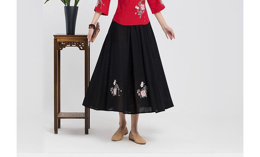 High Waist Floral Embroidered Midi A