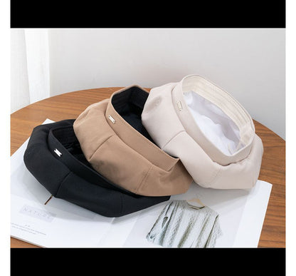 Metal Tag Plain Beret