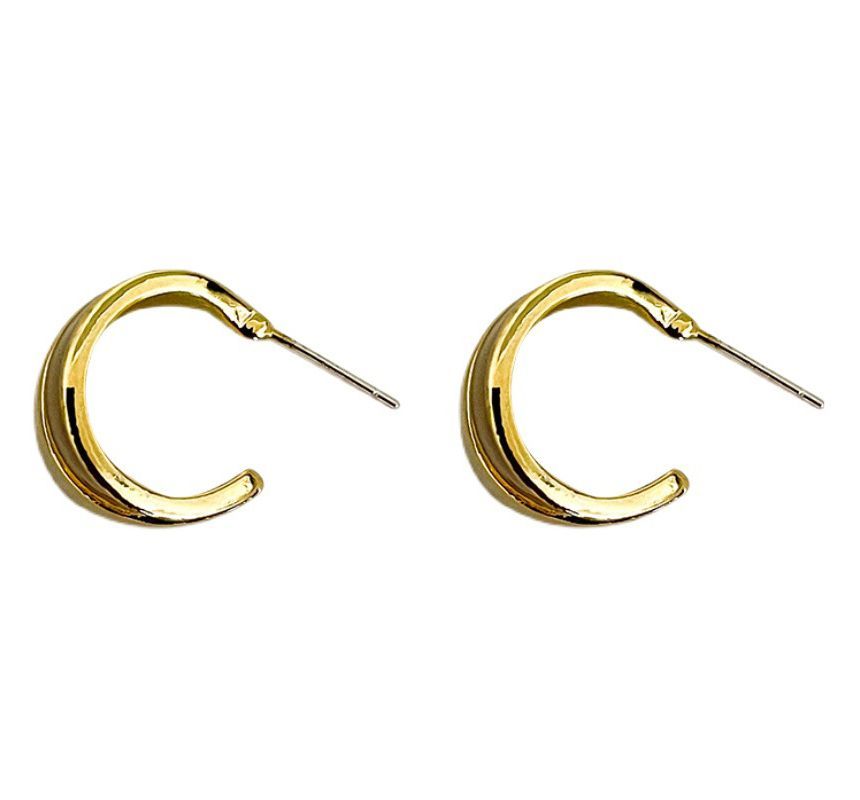 Open Alloy Hoop Earring