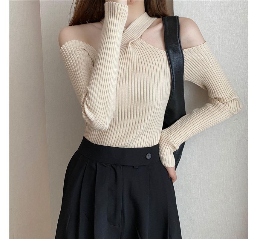 Top Halter Long-Sleeve Cold-Shoulder Knit Plain