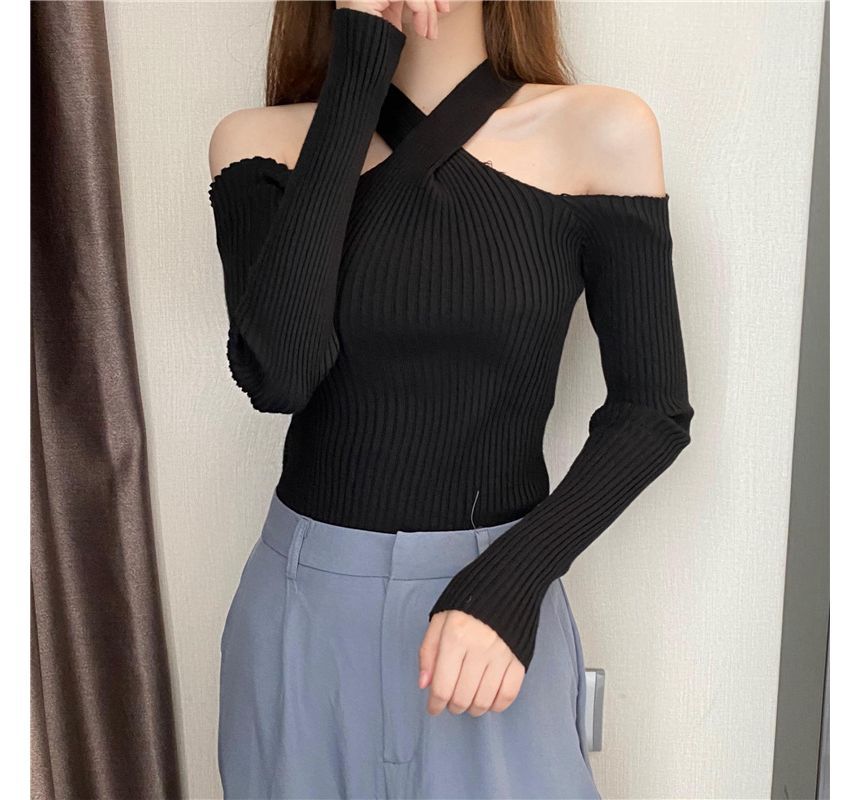 Top Halter Long-Sleeve Cold-Shoulder Knit Plain