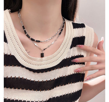 Layered Necklace Rhinestone Crisscross