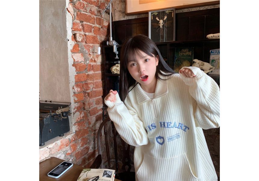 Embroidered Collar Letter Oversized Sweatshirt