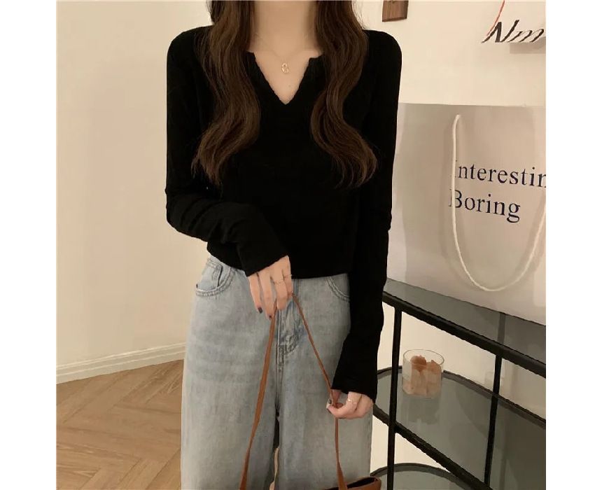 T-Shirt Notch Long-Sleeve Neck Plain