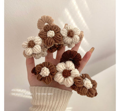 Floral Yarn Hair Clamp / Hair Clip / Headband