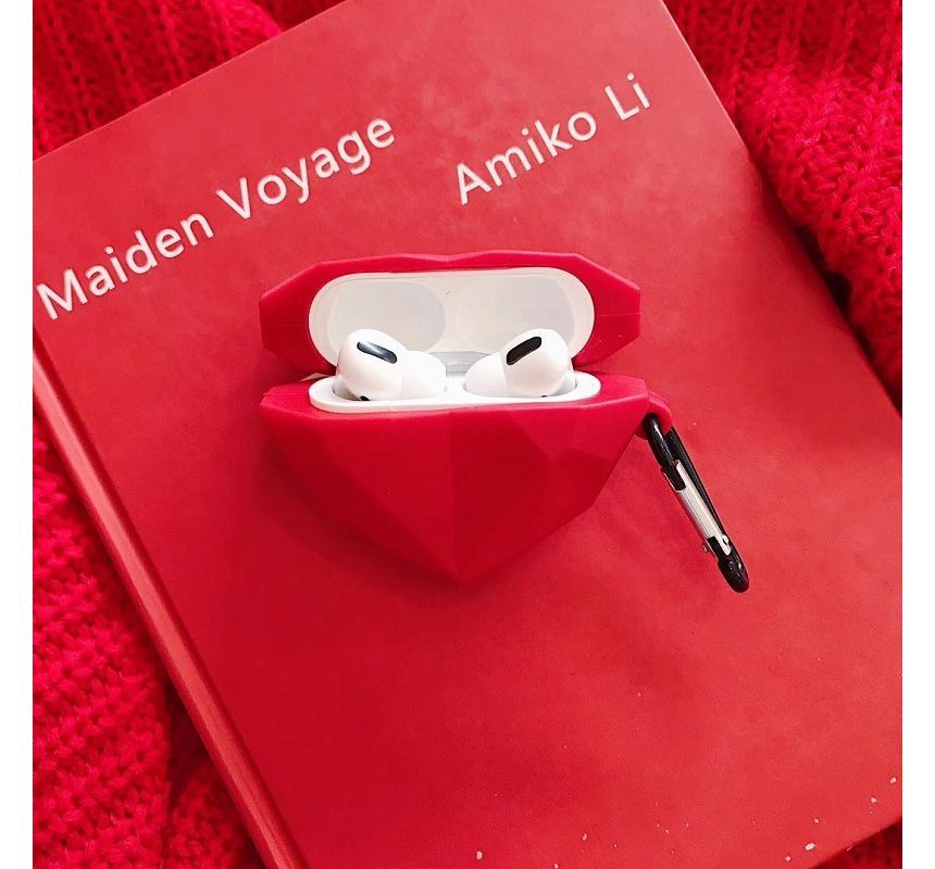 Low Poly Heart AirPods / Pro Earphone Case Skin