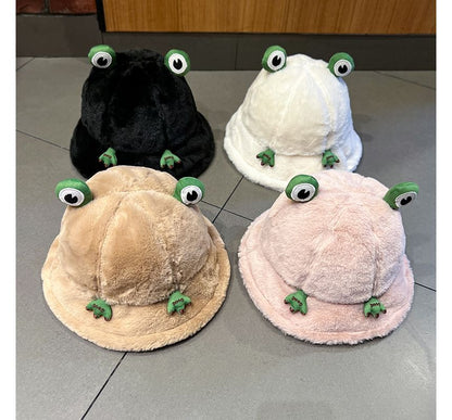 Frog Bucket Hat Chenille