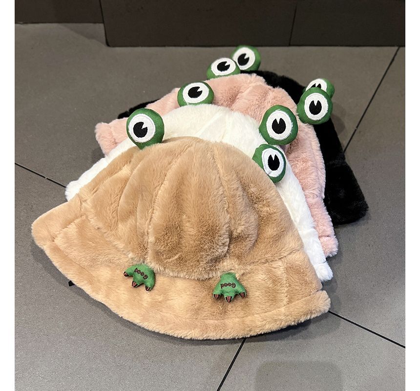 Frog Bucket Hat Chenille