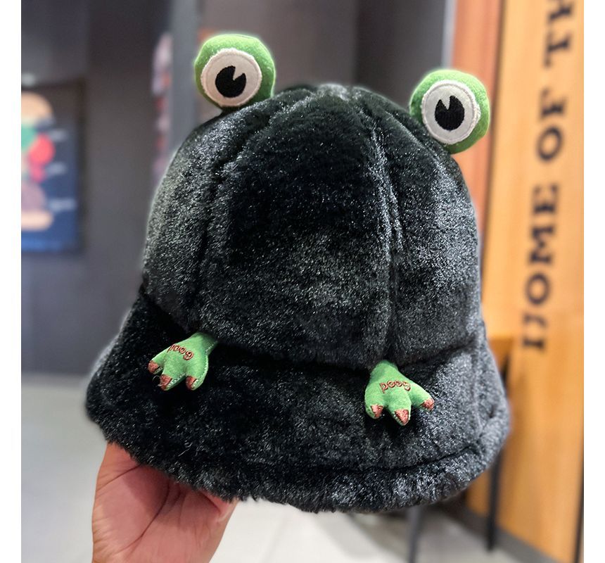 Frog Bucket Hat Chenille