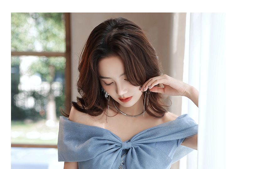 A-Line Gown Evening Off-Shoulder Sequin Midi / Dress