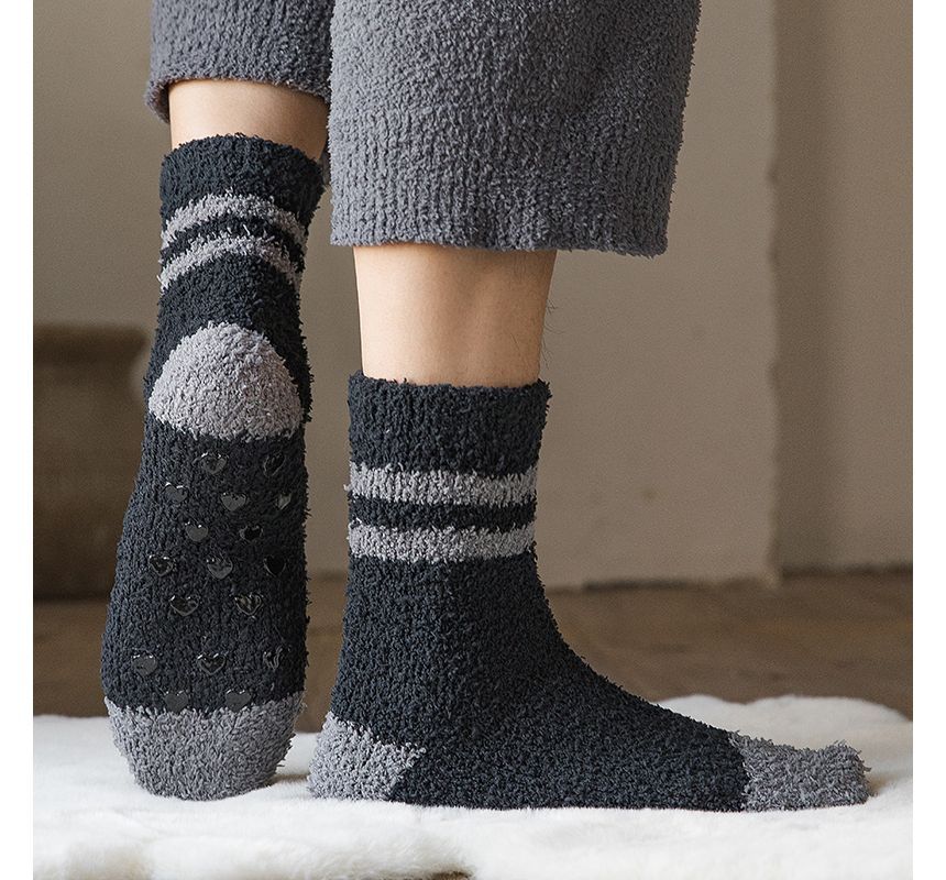 Striped Fleece Short Socks Set