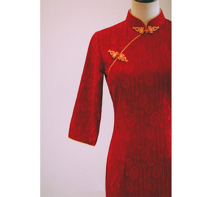 Elbow-Sleeve Plain Lace Qipao