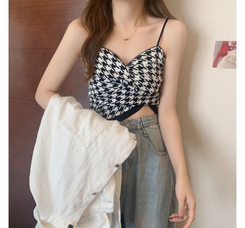 Cami Knotted Houndstooth Top