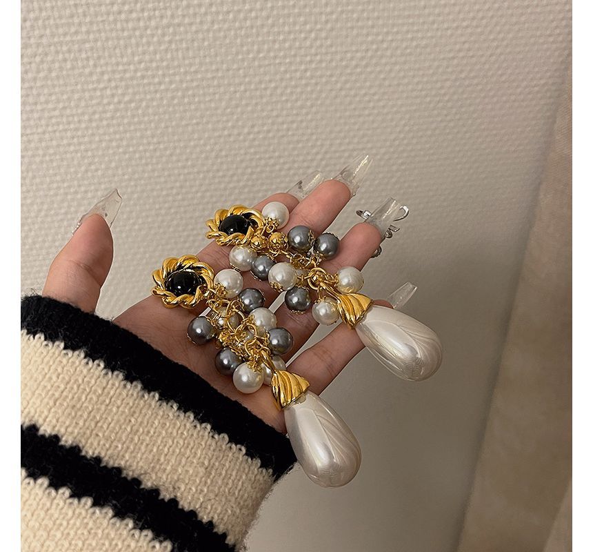 Earring Faux Drop Pearl