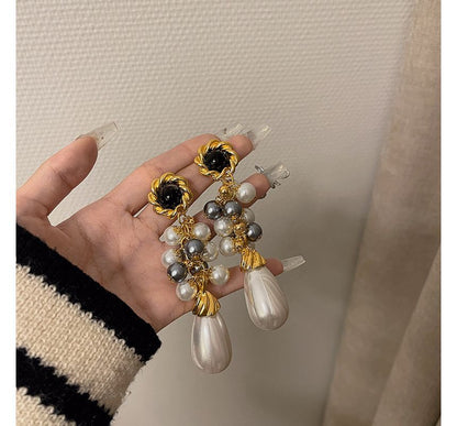 Earring Faux Drop Pearl