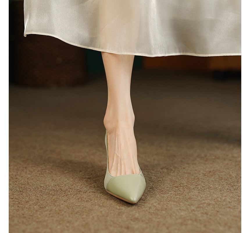 Suede Heel Pointed Kitten Faux Pumps