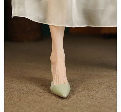 Suede Heel Pointed Kitten Faux Pumps