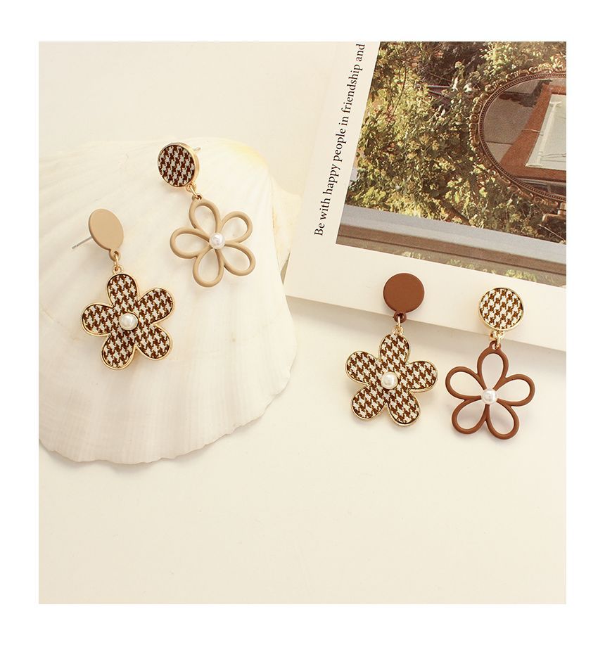 Houndstooth Floral Earring Alloy Asymmetrical Dangle