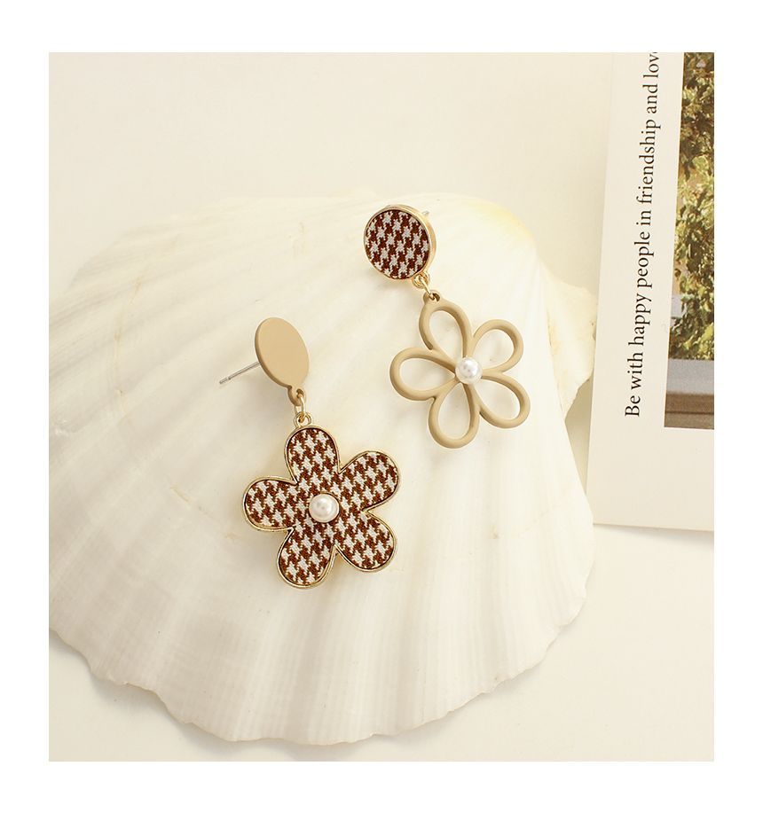 Houndstooth Floral Earring Alloy Asymmetrical Dangle