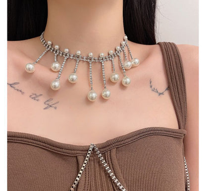 Faux Rhinestone Fringed Alloy Pearl Choker