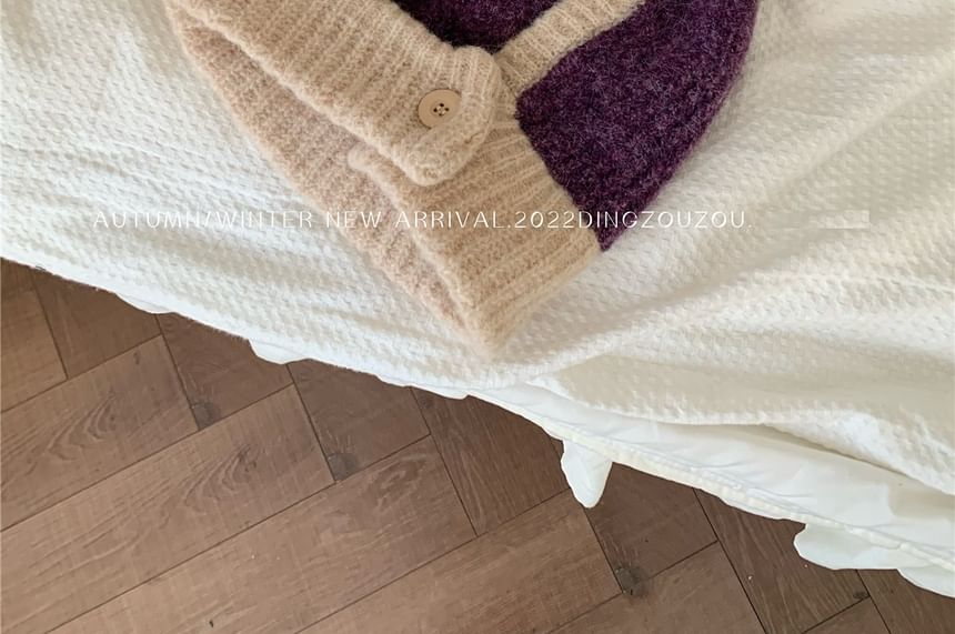 Contrast Balaclava Knit Trim