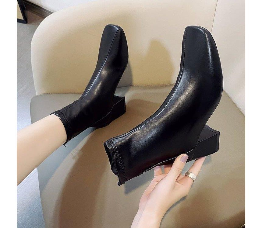 Chunky Heel Boots Short Plain