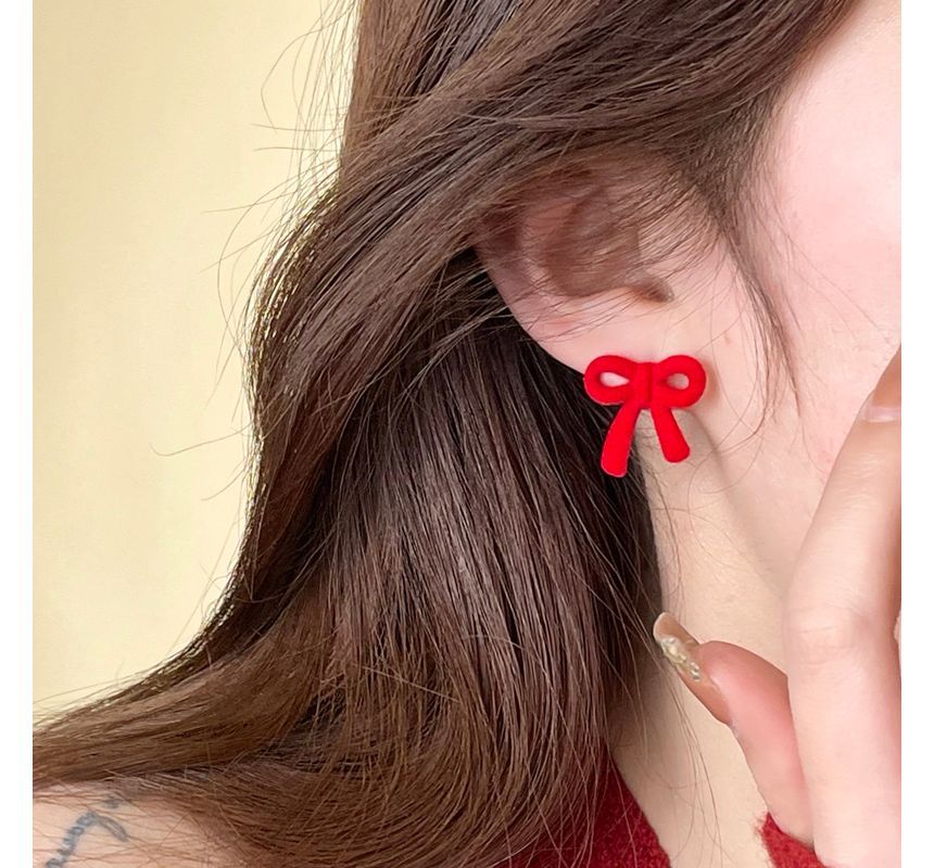 Flocking Earring Bow Stud