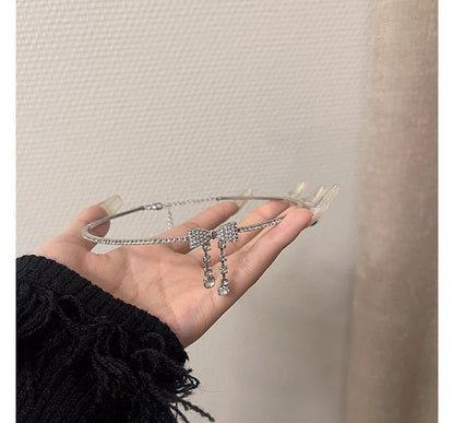 Rhinestone Alloy Choker Bow
