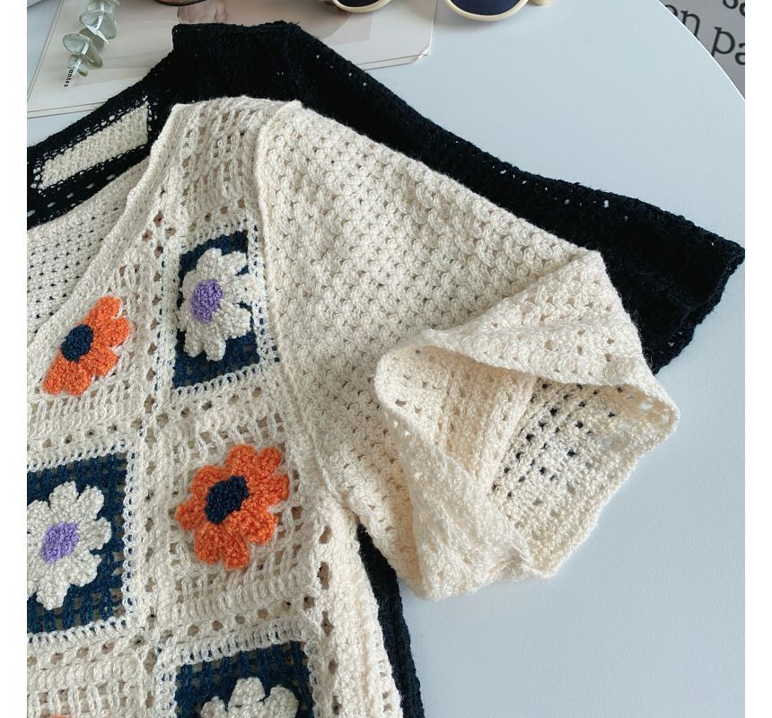 Short-Sleeve V-Neck Floral Crochet Knit Crop Cardigan