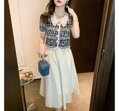 Puff-Sleeve Floral Print Lace Collar Button-Up Blouse / High Waist Plain Midi A-Line Skirt / Set