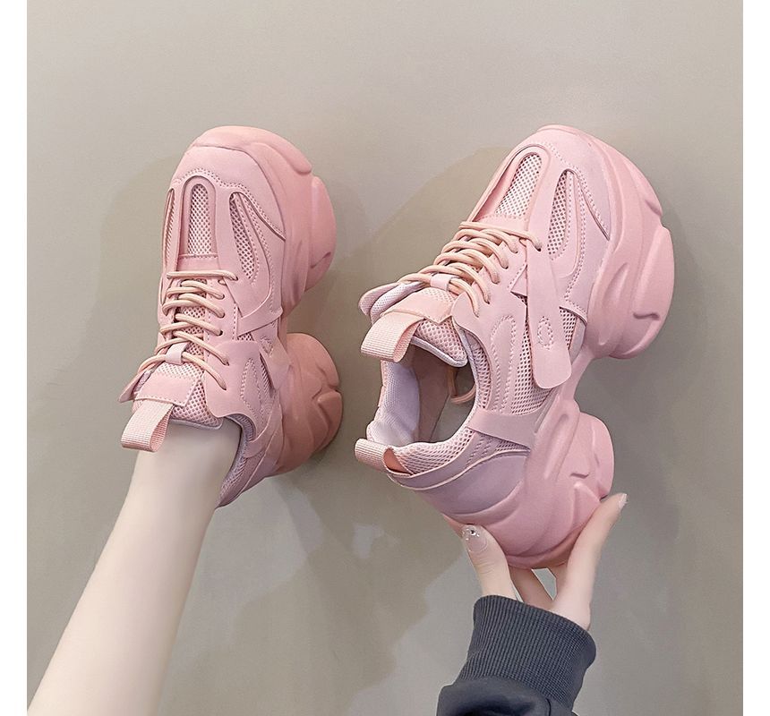 Baskets à plateforme unies