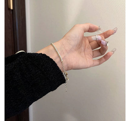 Faux Floral Bracelet Alloy Pearl